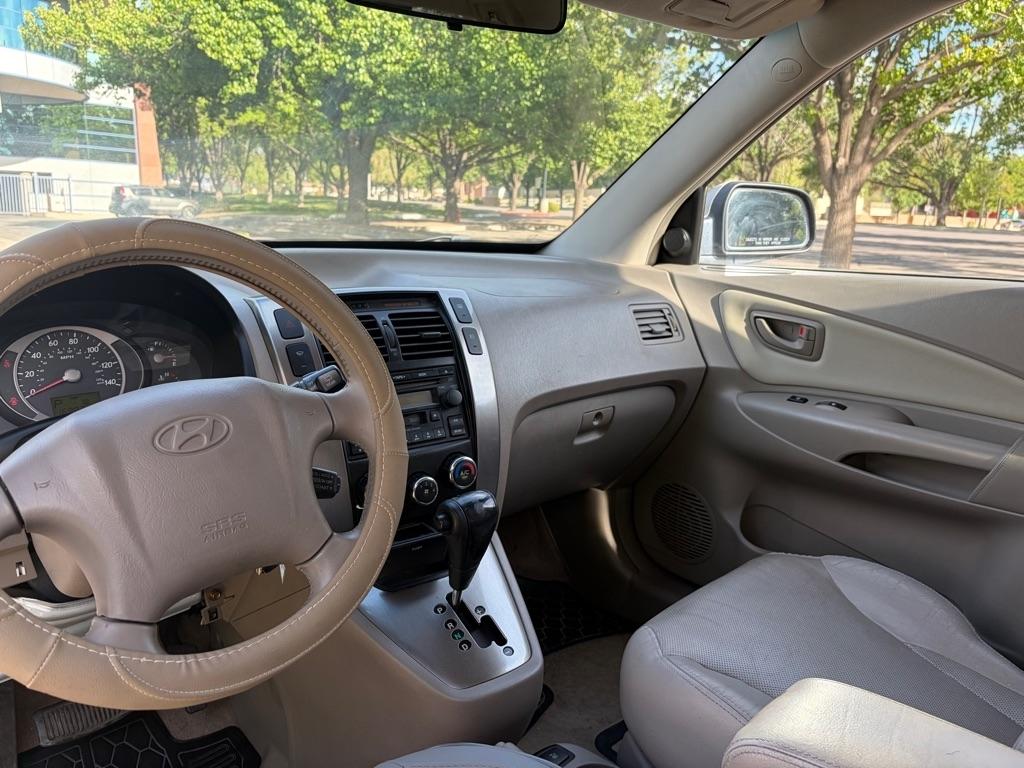 Hyundai Tucson  2005