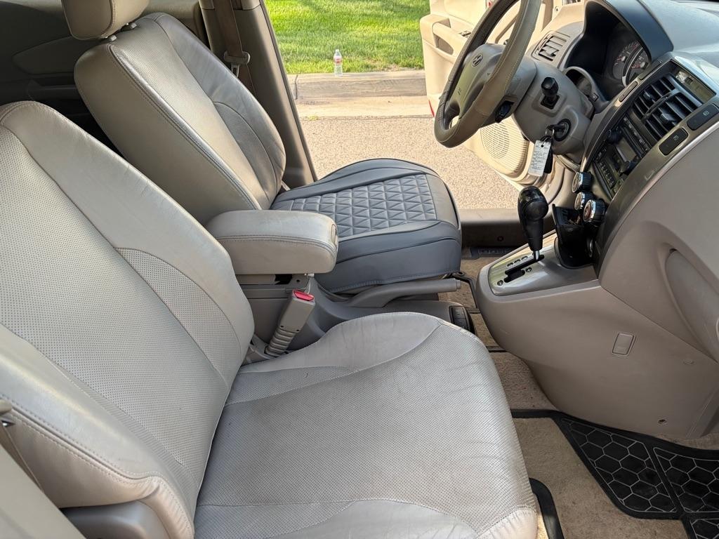 Hyundai Tucson  2005