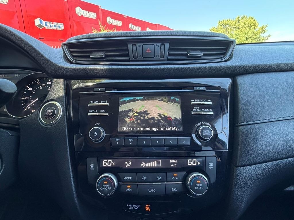 Nissan Rogue  2017