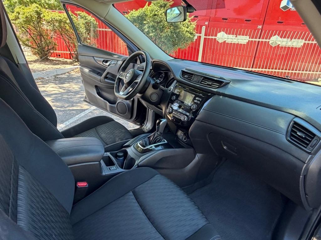 Nissan Rogue  2017