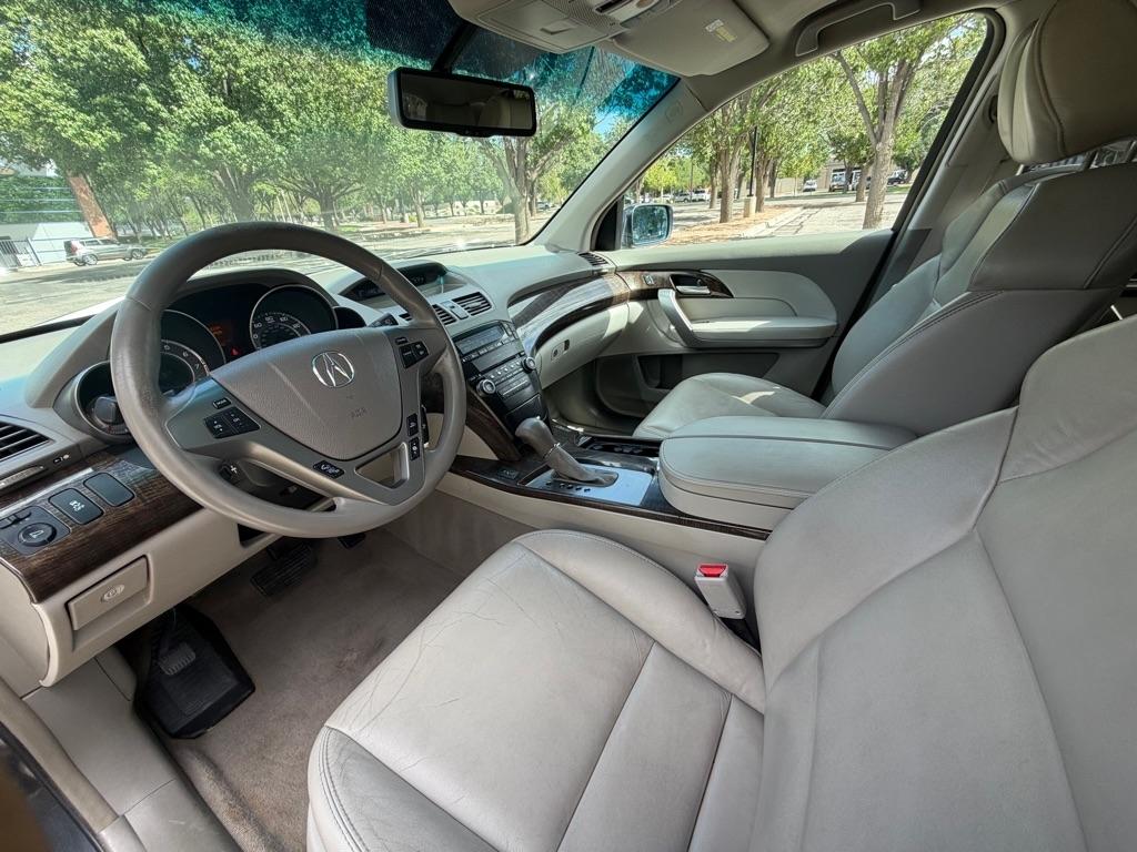 Acura MDX  2013