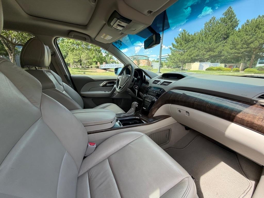Acura MDX  2013