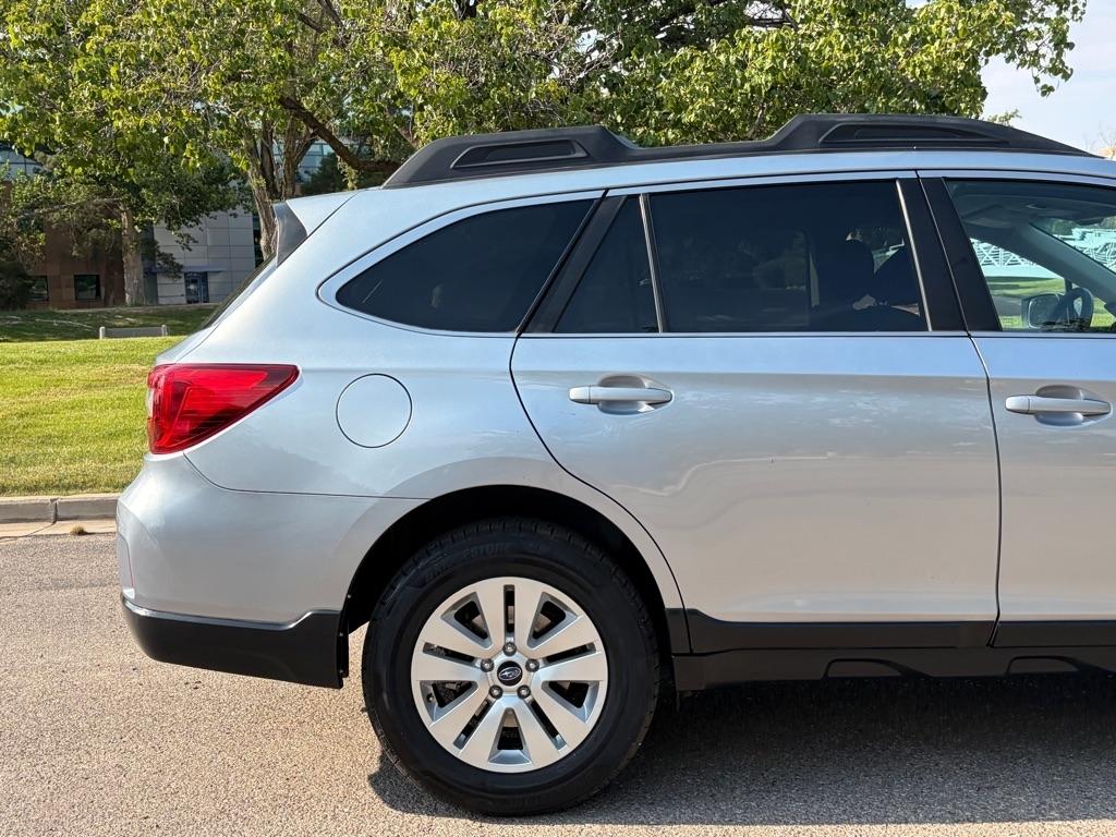 Subaru Outback 2.5i Premium 2015
