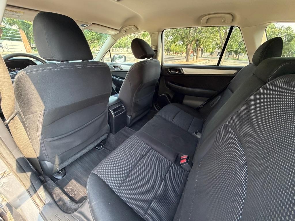 Subaru Outback 2.5i Premium 2015
