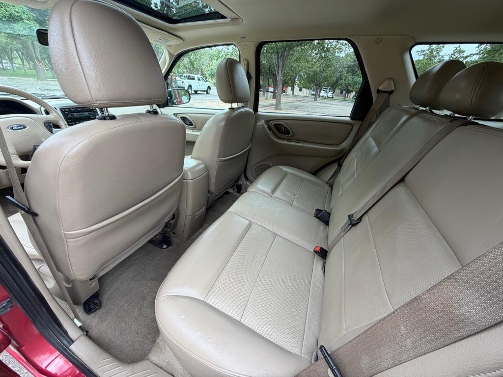 Ford Escape  2007
