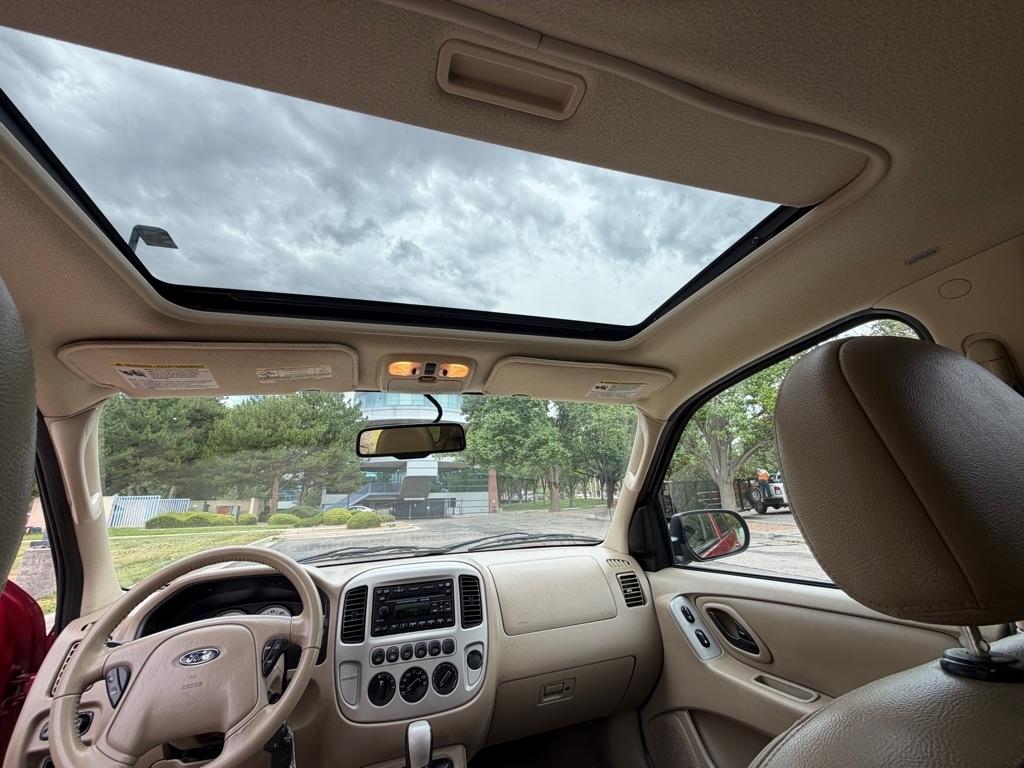 Ford Escape  2007