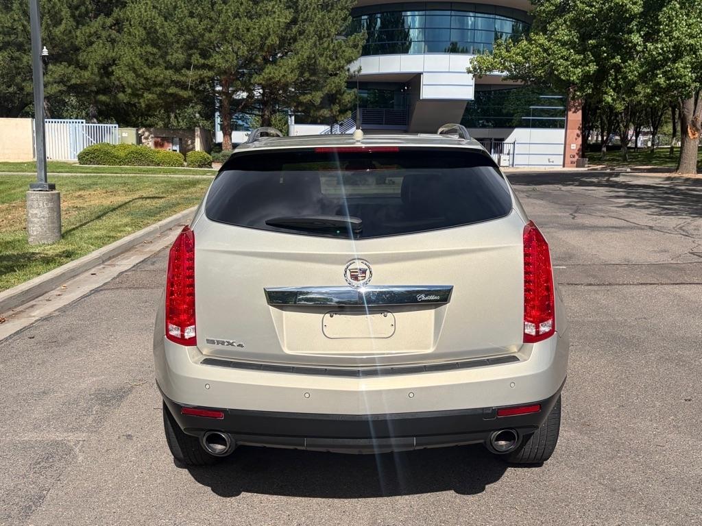 Cadillac SRX  2010