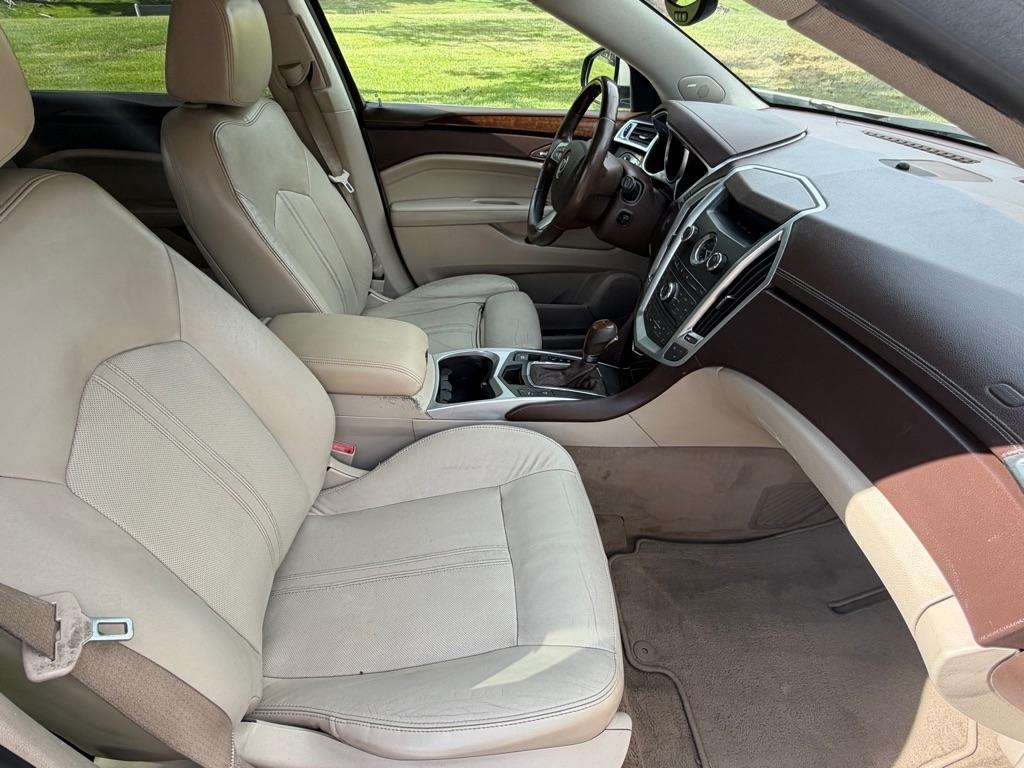 Cadillac SRX  2010