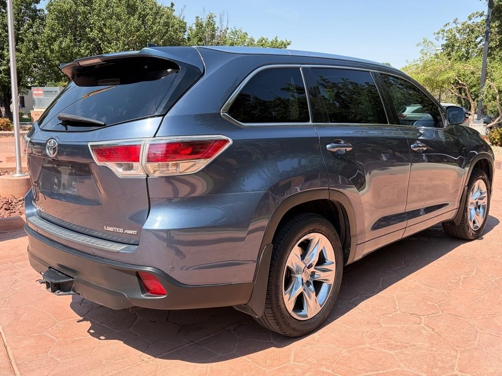 Toyota Highlander  2015