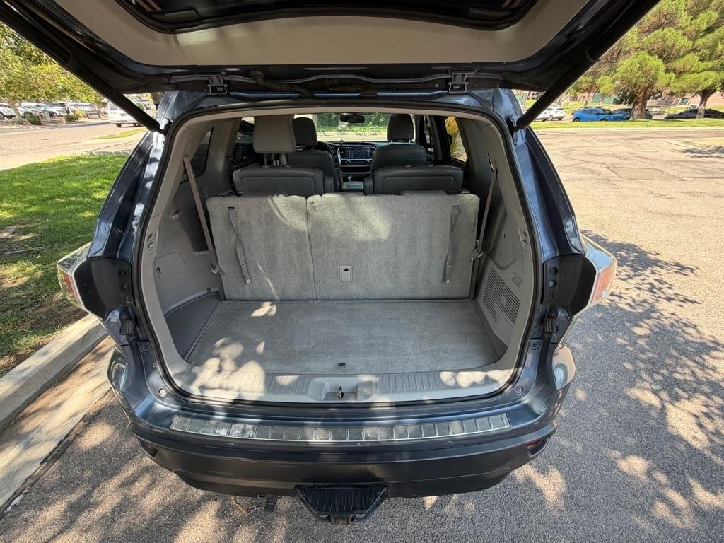 Toyota Highlander  2015