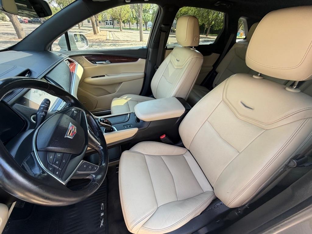 Cadillac XT5  2019