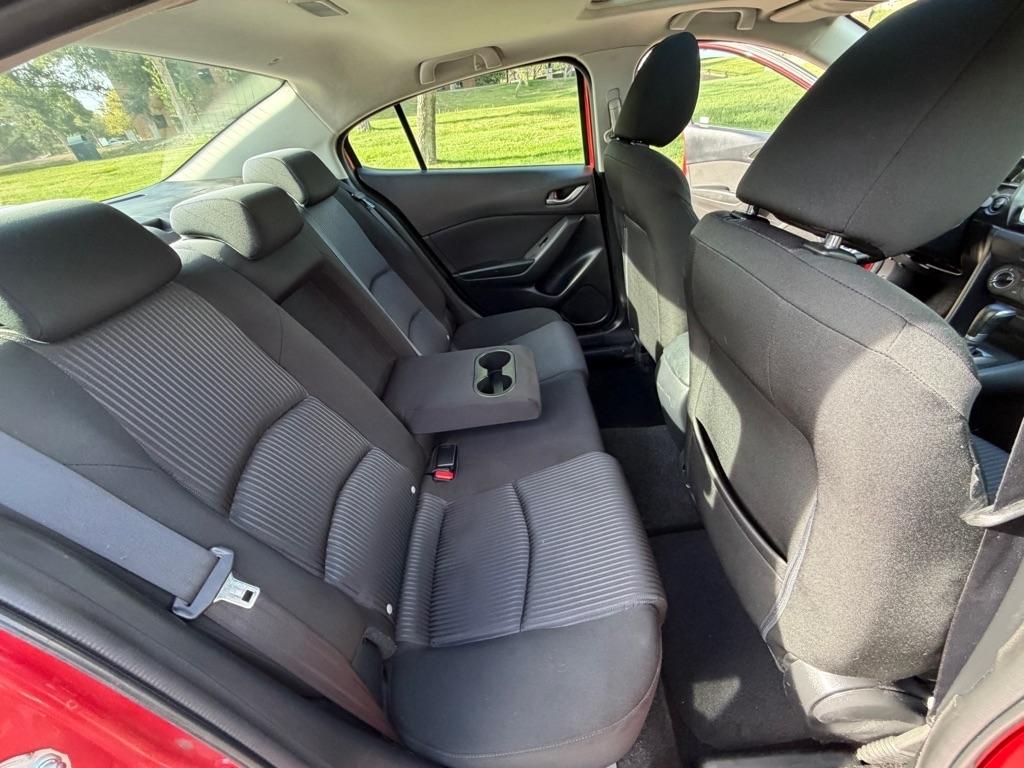 Mazda MAZDA3  2014