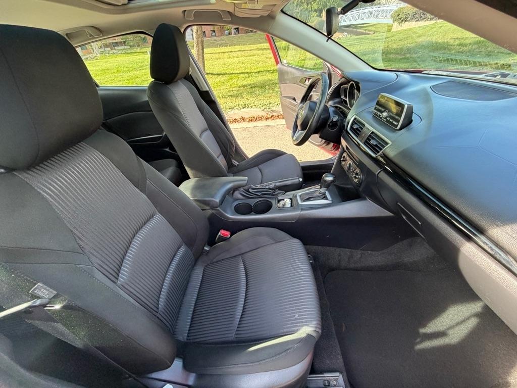 Mazda MAZDA3  2014