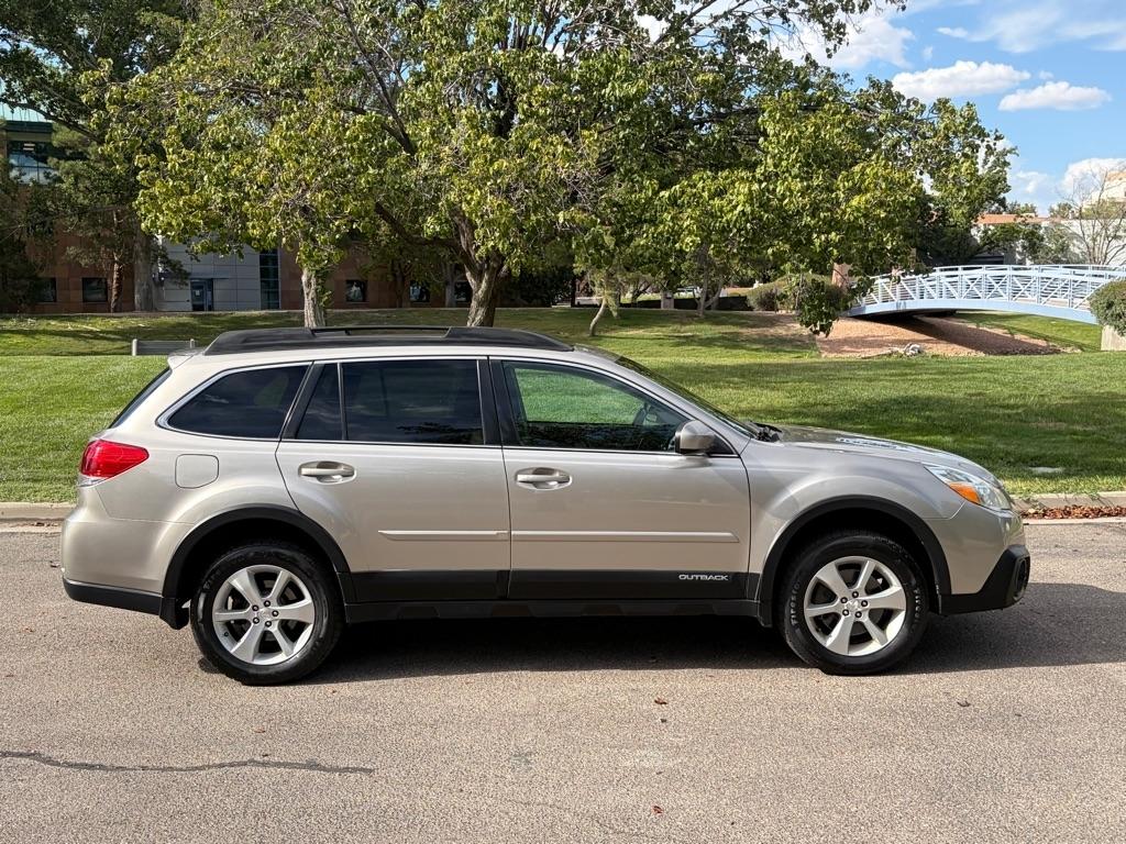 Subaru Outback  2014