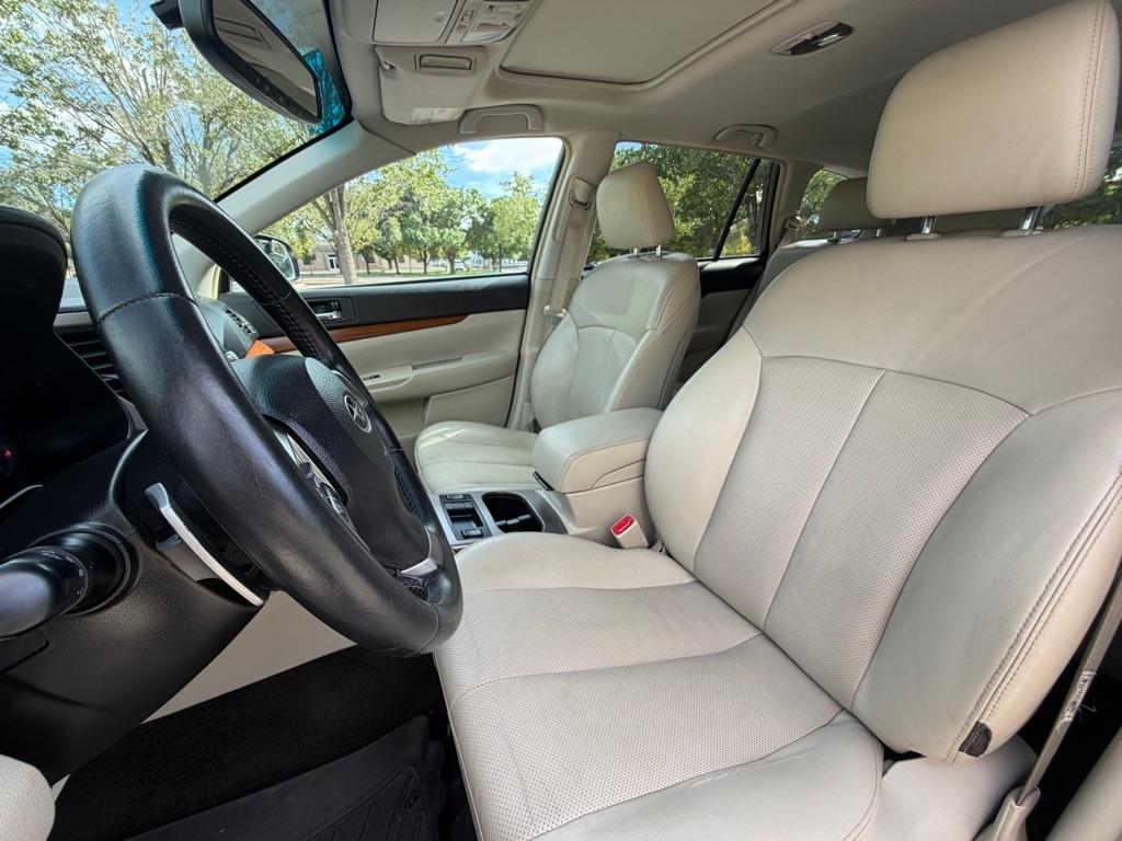 Subaru Outback  2014
