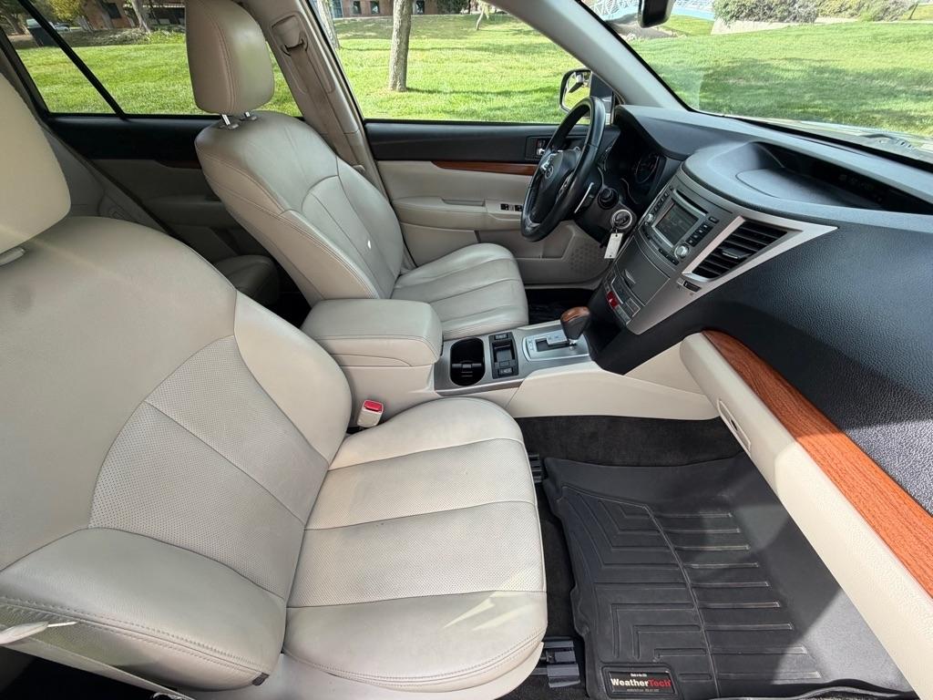 Subaru Outback  2014