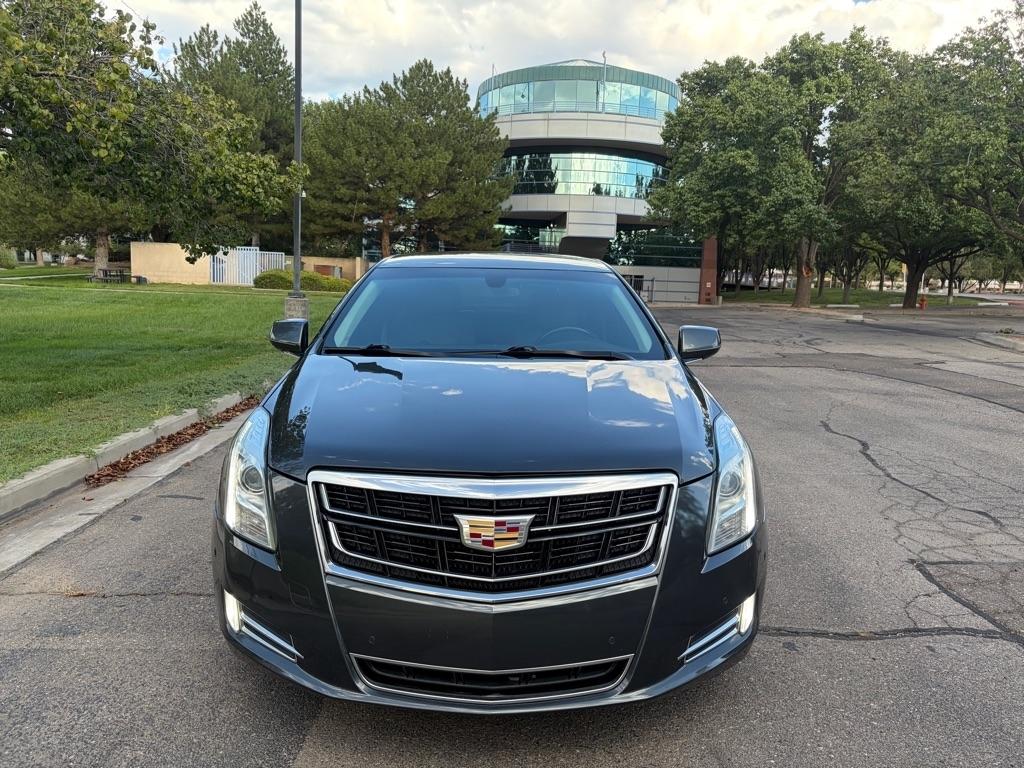 Cadillac XTS  2017