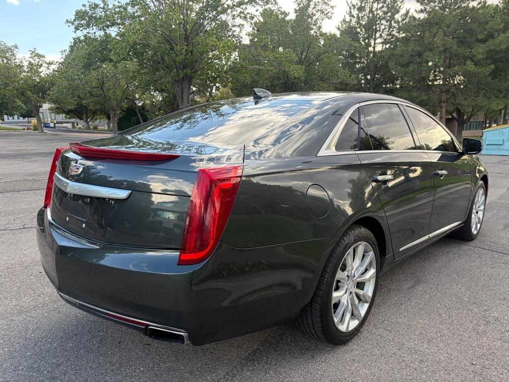 Cadillac XTS  2017