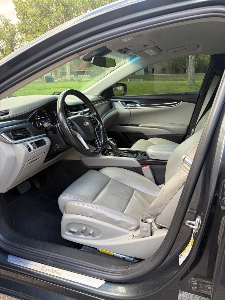 Cadillac XTS  2017