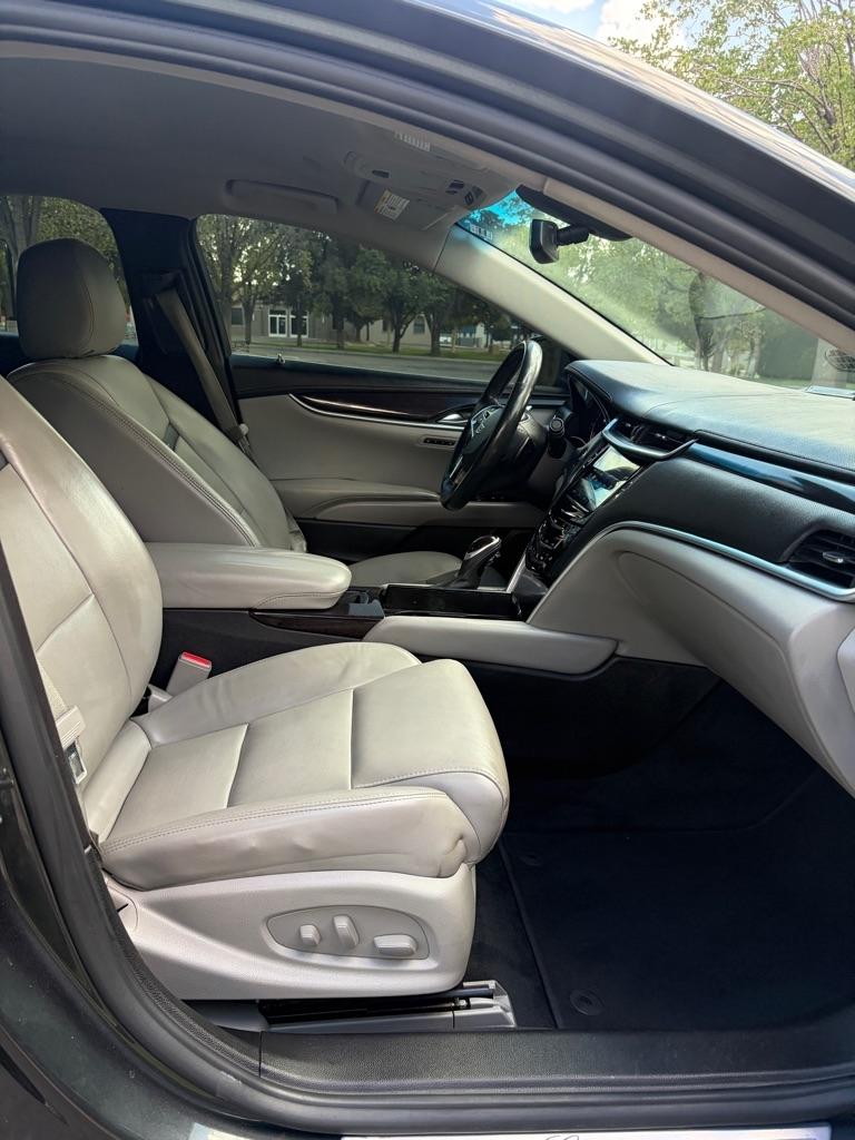 Cadillac XTS  2017
