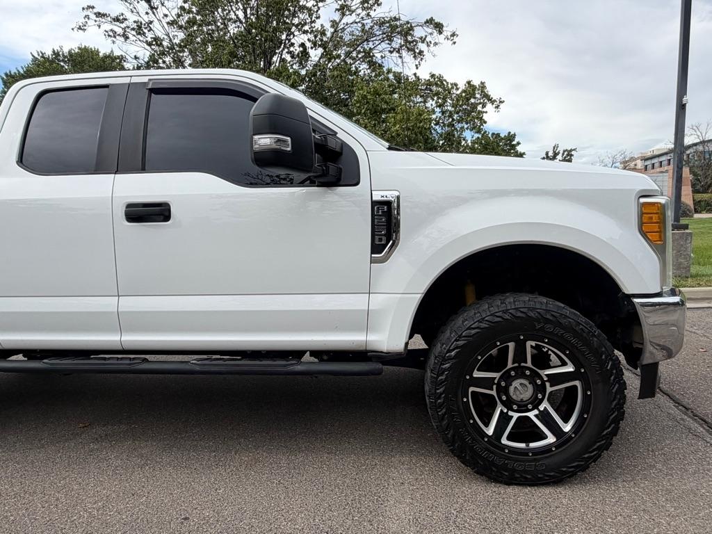 Ford F-250 SD  2017