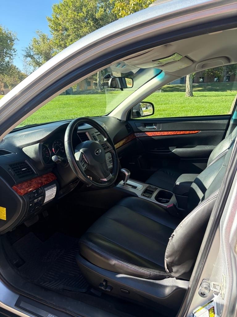 Subaru Outback  2012