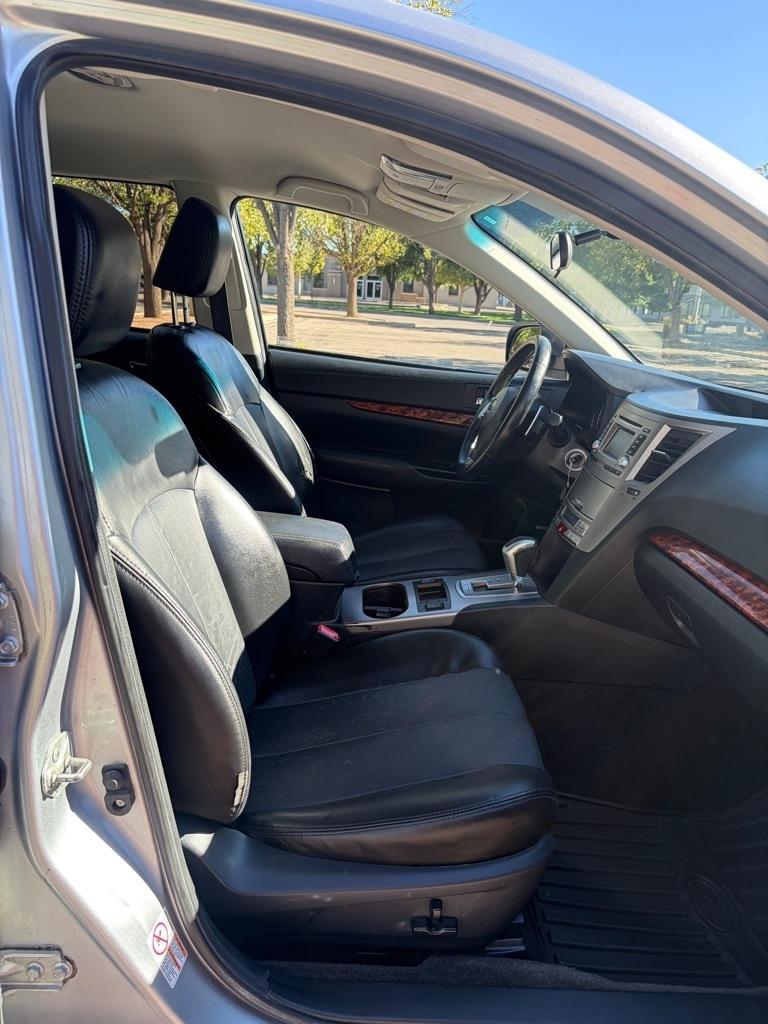 Subaru Outback  2012