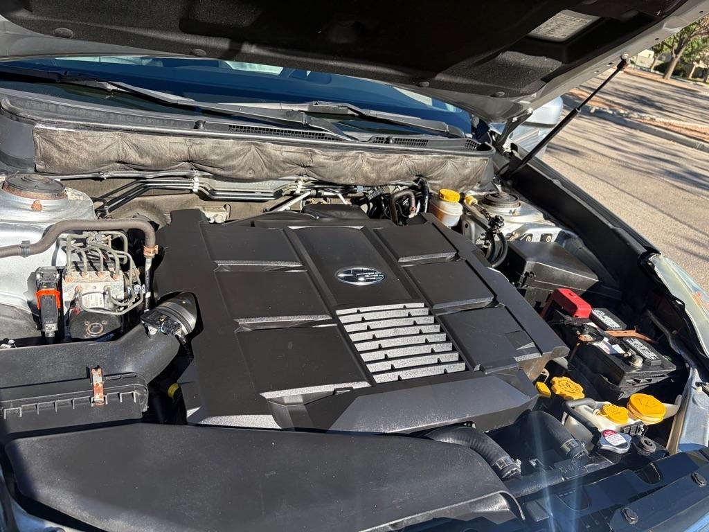 Subaru Outback  2012
