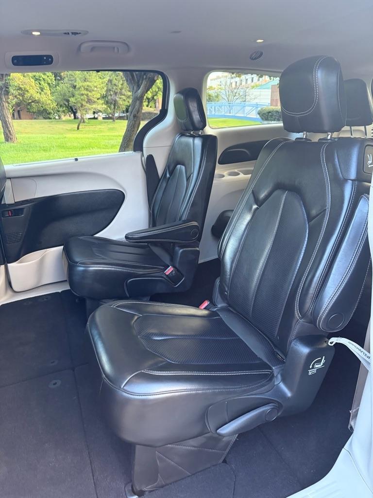 Chrysler Voyager  2020