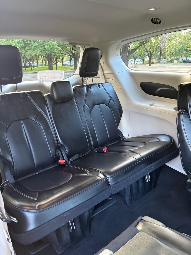 Chrysler Voyager  2020