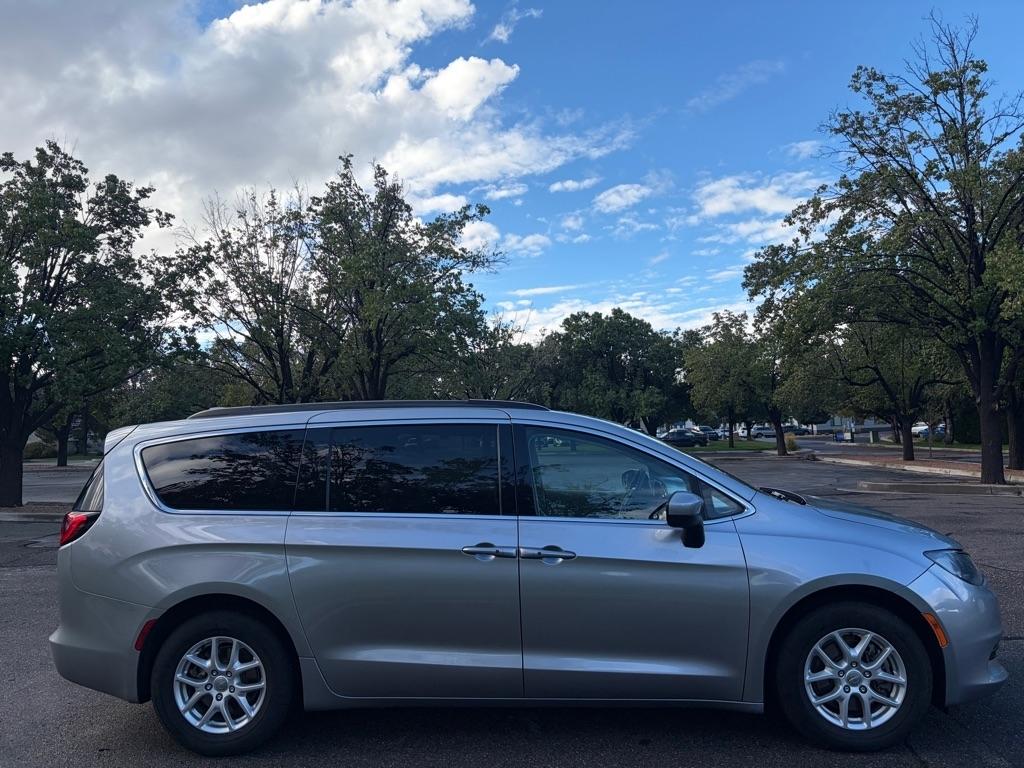 Chrysler Voyager  2020