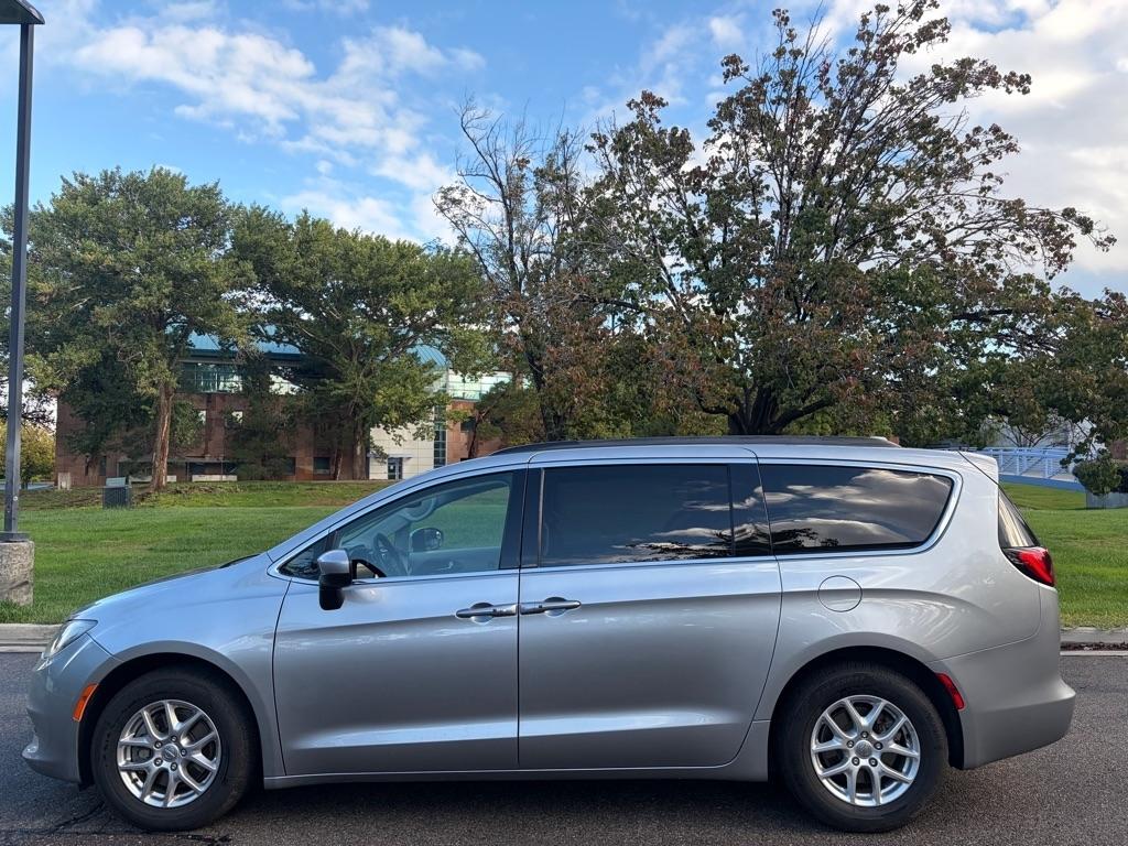 Chrysler Voyager  2020