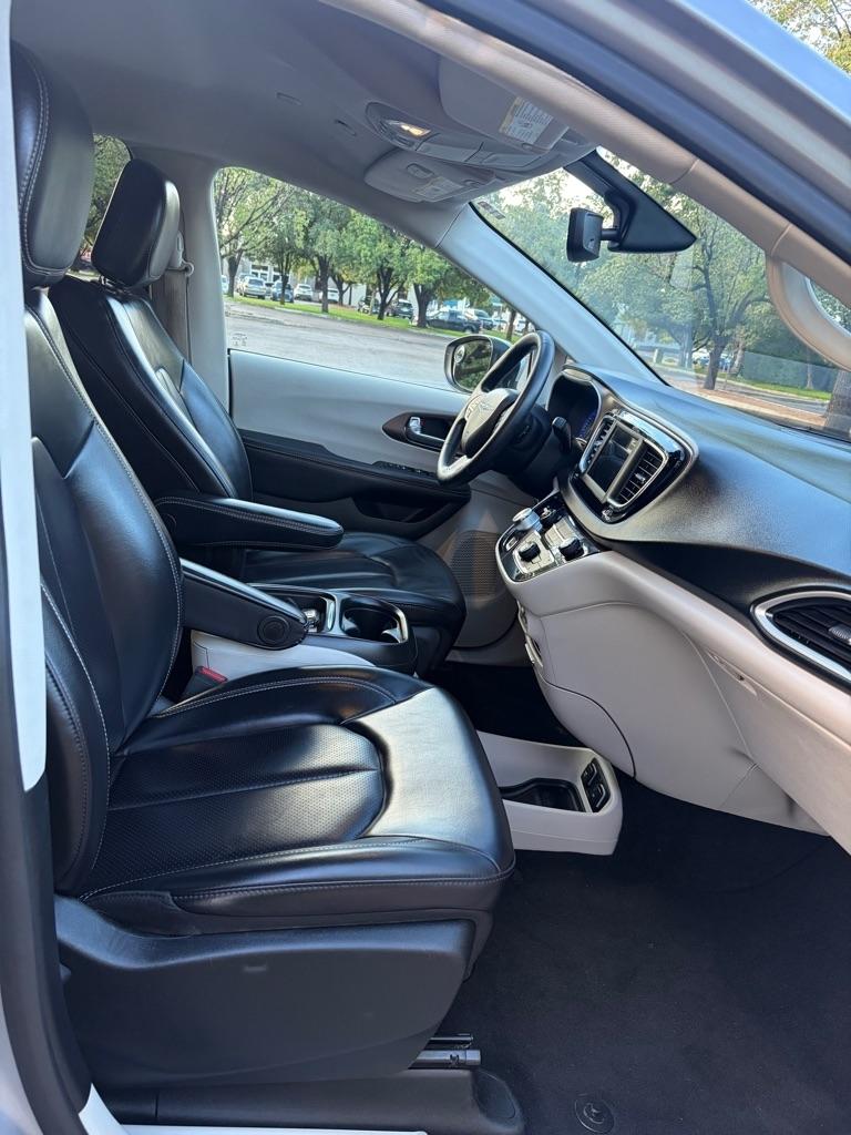 Chrysler Voyager  2020