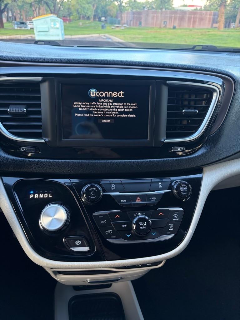 Chrysler Voyager  2020