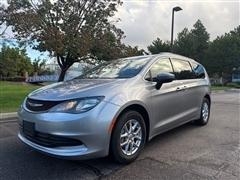 2020 Chrysler Voyager 