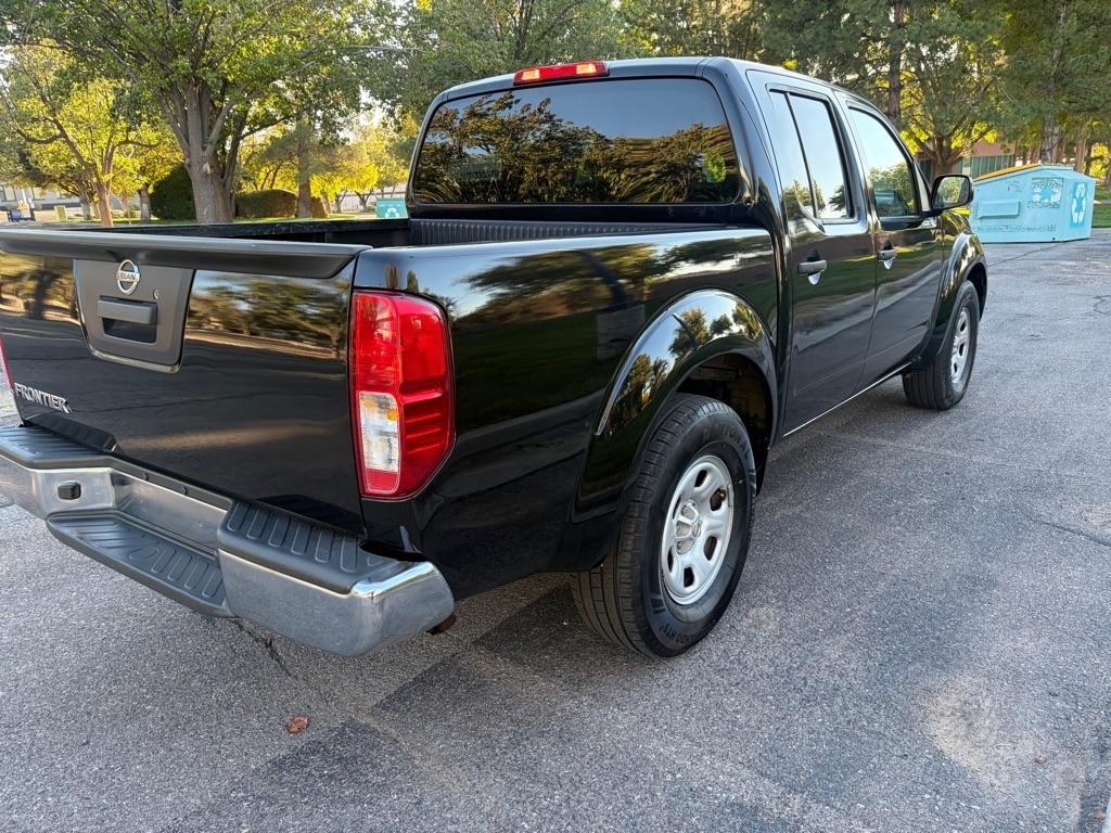 Nissan Frontier  2016