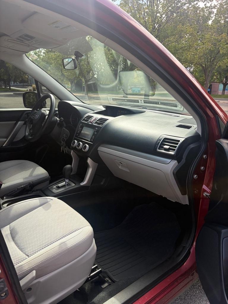 Subaru Forester  2016