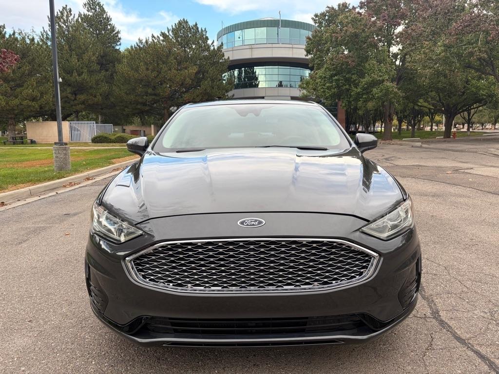 Ford Fusion Hybrid SE 2020