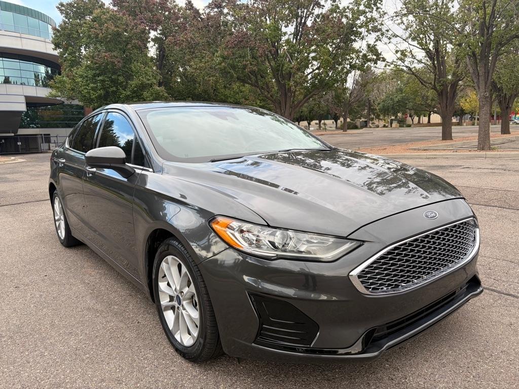 Ford Fusion Hybrid SE 2020