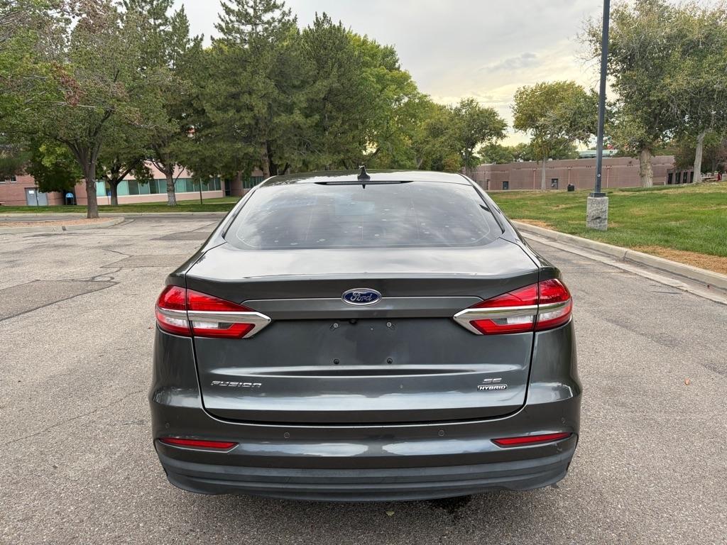 Ford Fusion Hybrid SE 2020