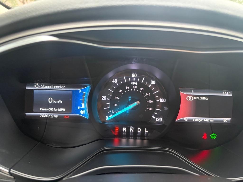Ford Fusion Hybrid SE 2020