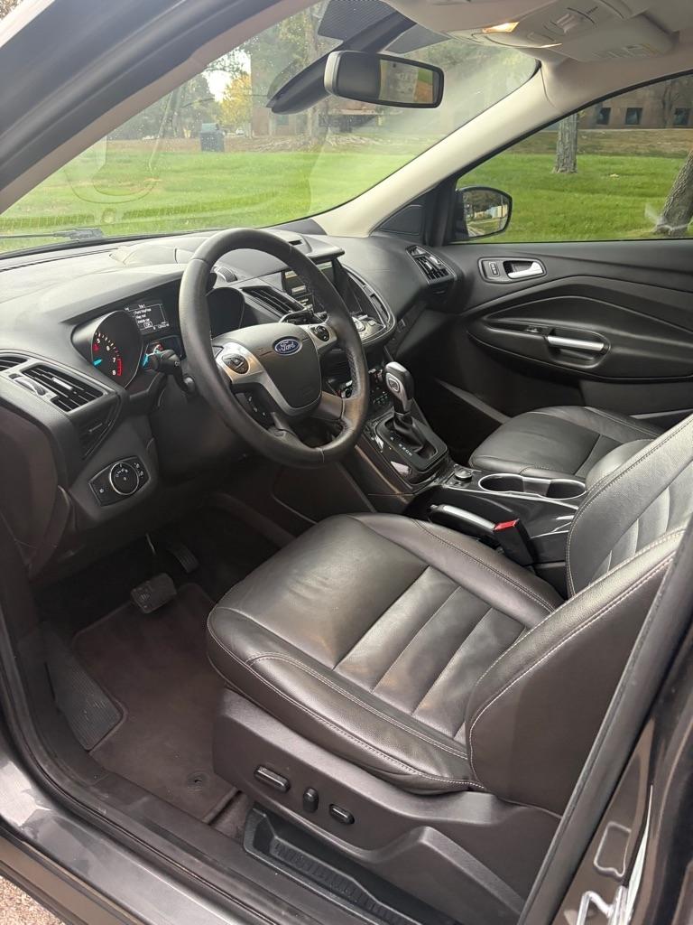 Ford Escape  2015