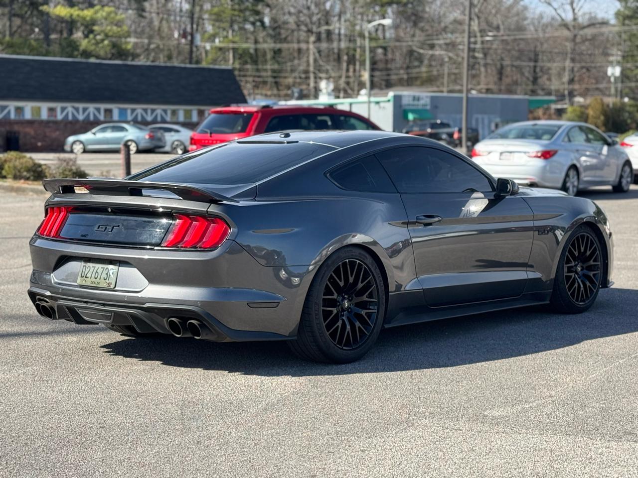 Ford Mustang GT Premium Coupe 2018