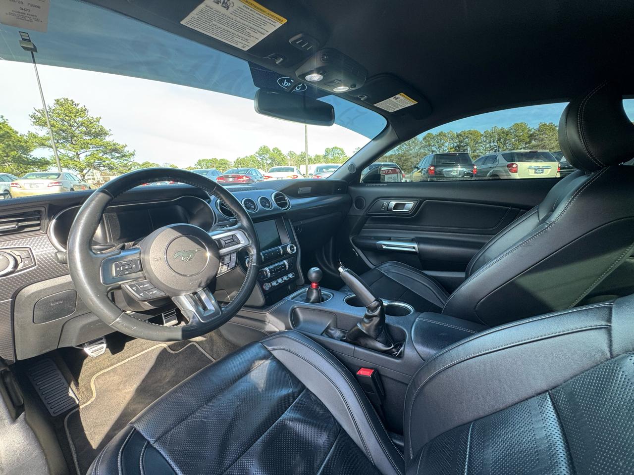 Ford Mustang GT Premium Coupe 2018