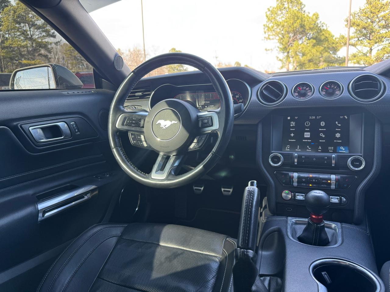 Ford Mustang GT Premium Coupe 2018