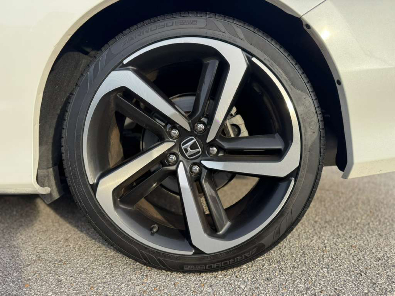 Honda Accord Touring V6 Coupe AT 2017