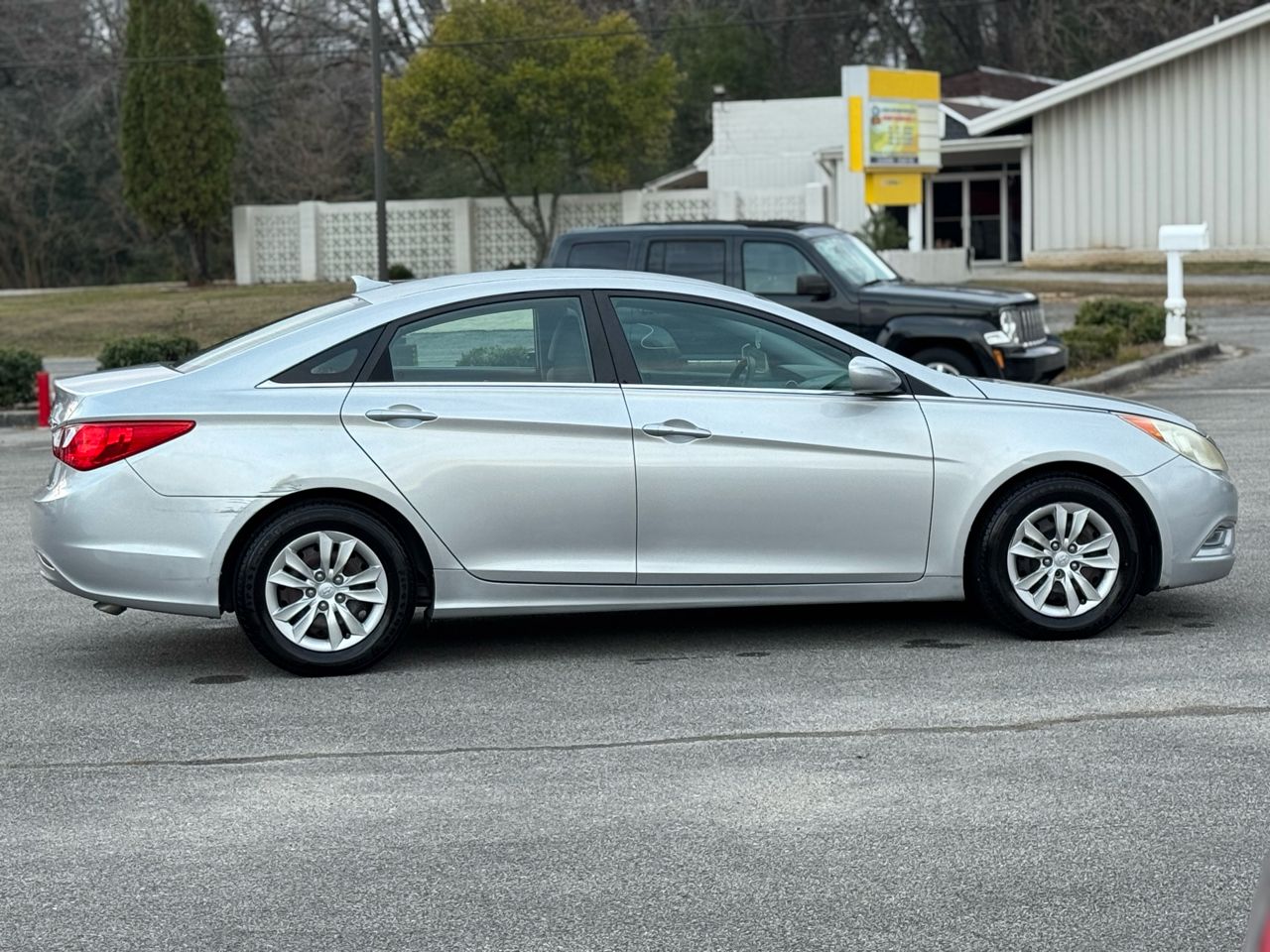 Hyundai Sonata GLS Auto 2011