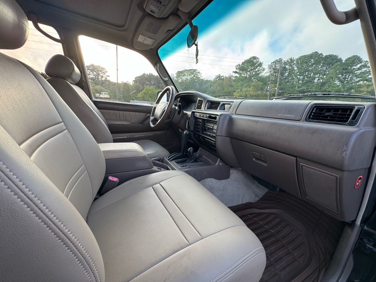 Toyota Land Cruiser 4WD 1997