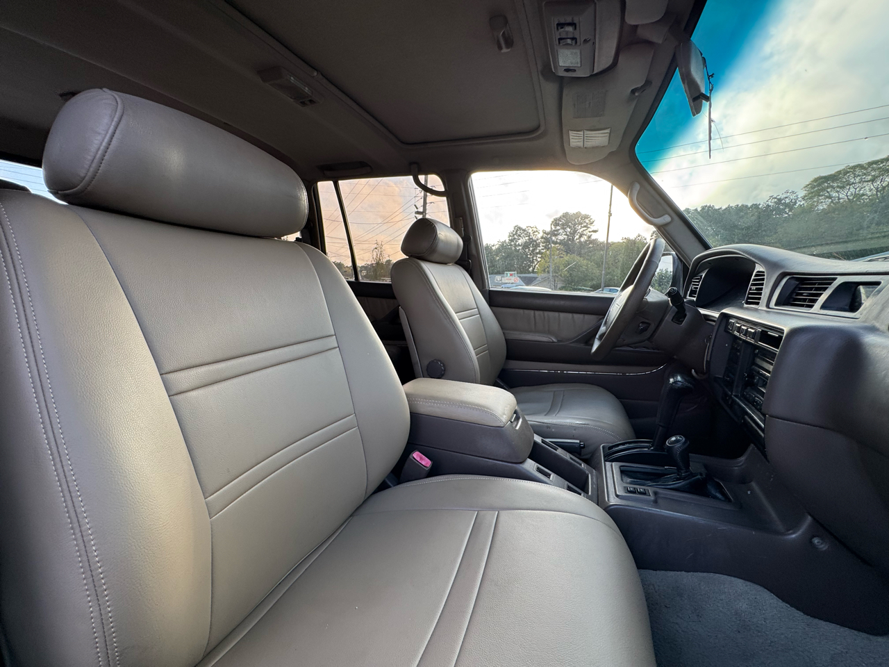 Toyota Land Cruiser 4WD 1997