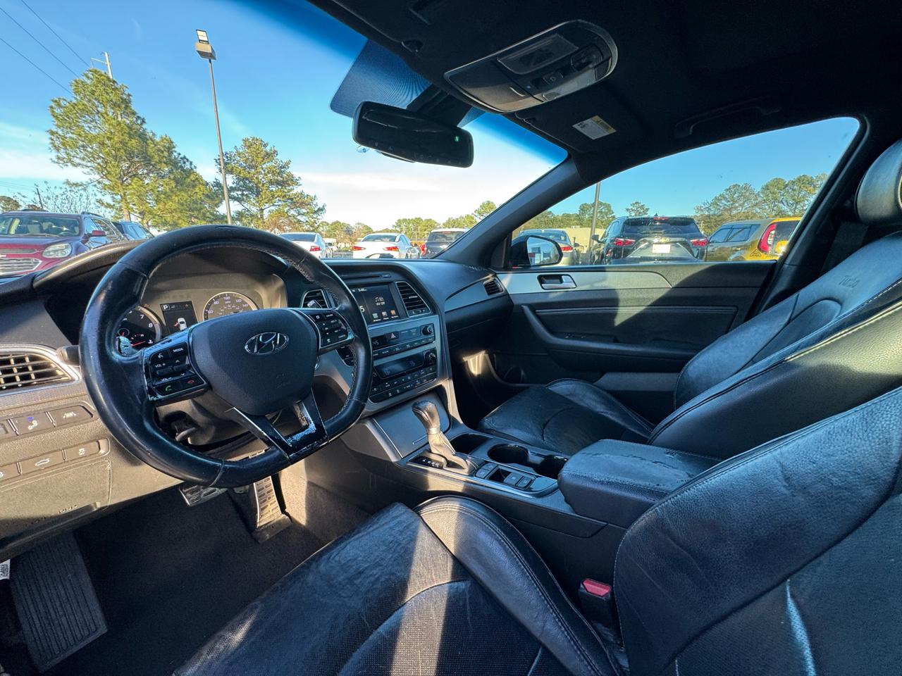 Hyundai Sonata 4dr Sdn 2.0T Auto Limited 2015